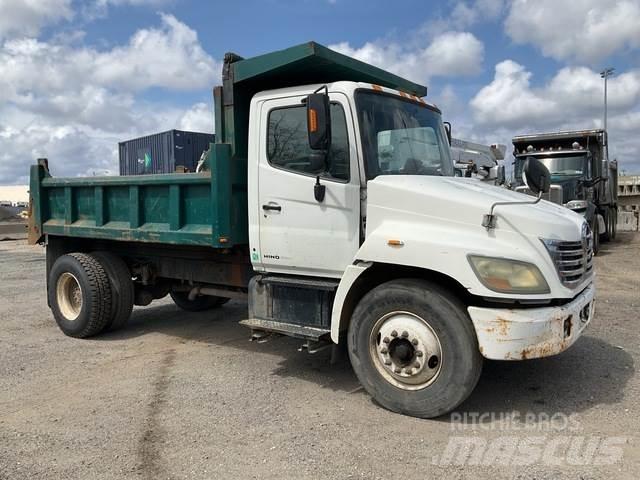 Hino 338 Autobasculanta
