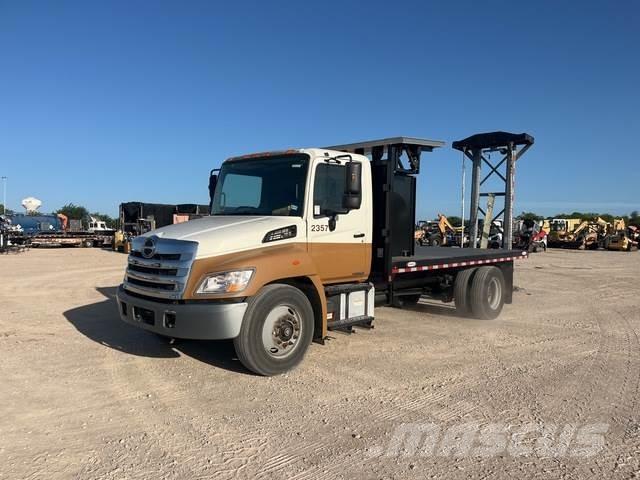 Hino 338 Municipal/vehicul cu uz general