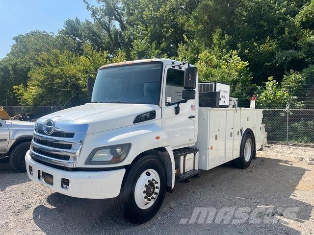 Hino 338 Municipal/vehicul cu uz general