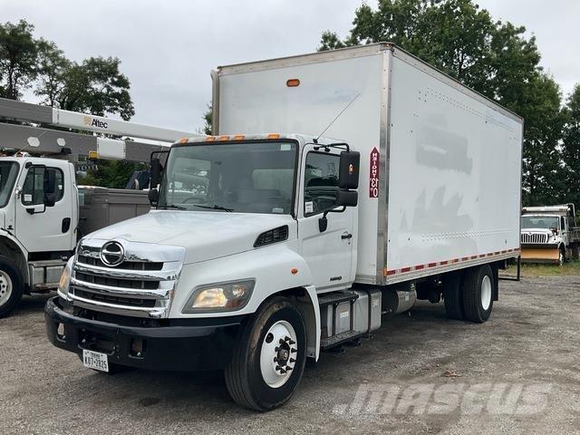 Hino 338 Camion de deseuri