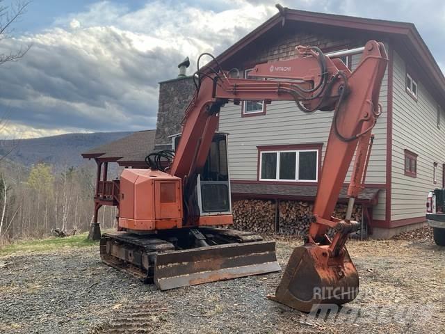 Hitachi  Excavatoare pe șenile
