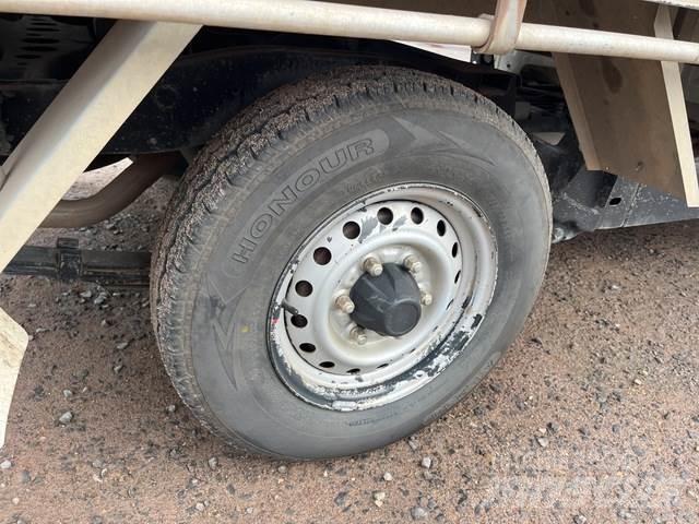 Holden Rodeo Pick up/Platou