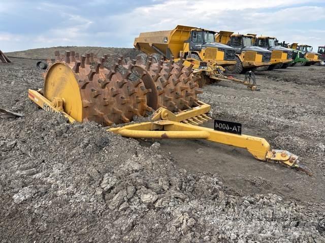 Holmes 60X60 Cilindri compactori tractabili cu vibratii