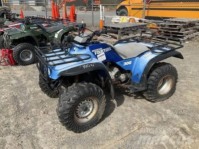 Honda TRX300FW ATV-uri