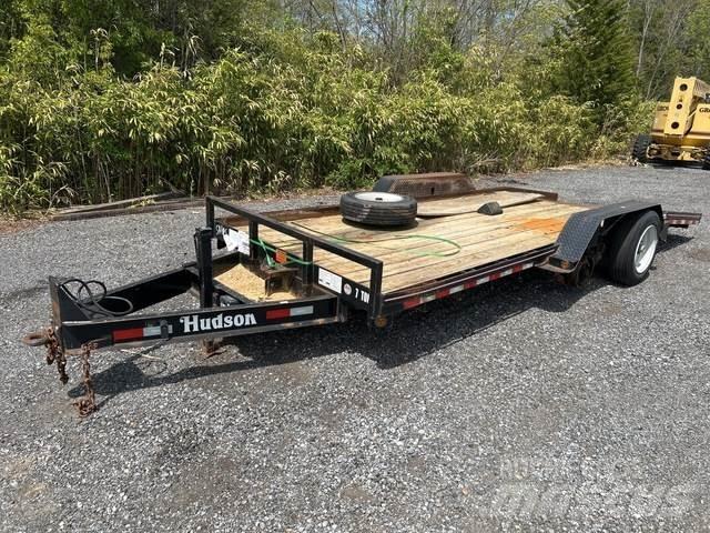 Hudson  Remorci transport vehicule