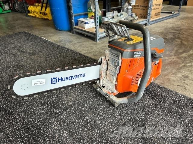 Husqvarna K970 Ferastrau pe benzina si ferastraie de curatare