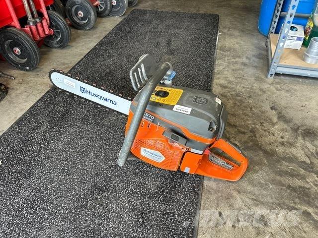 Husqvarna K970 Ferastrau pe benzina si ferastraie de curatare