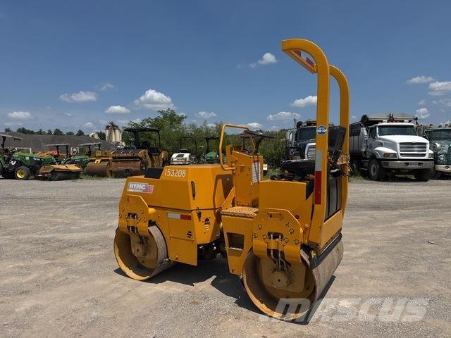 Hypac C747B Cilindri compactori dubli