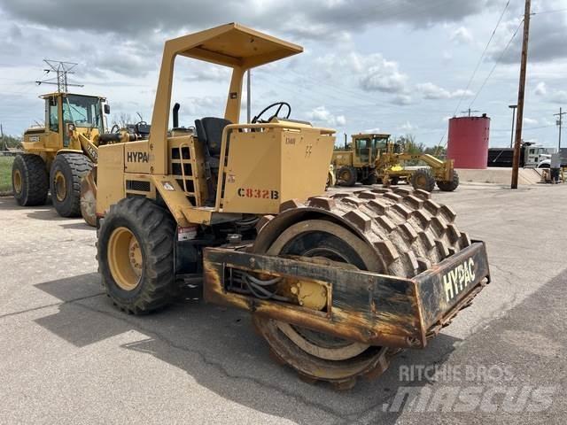 Hypac C832B Compactoare monocilindrice