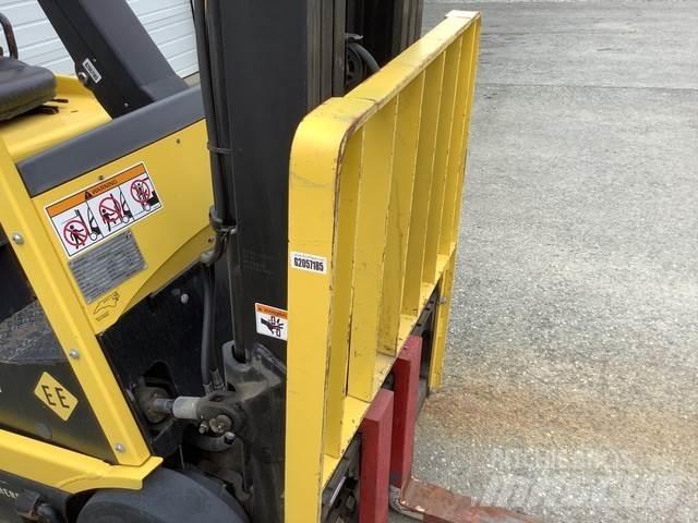 Hyster E35Z Stivuitor electric