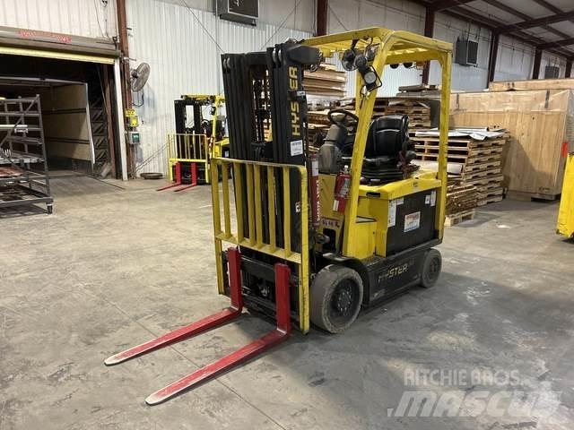 Hyster E50XN Stivuitor electric