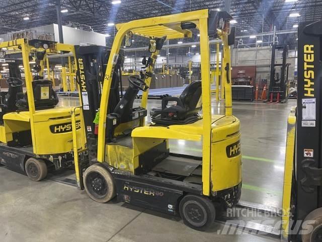 Hyster E50XN Stivuitor electric