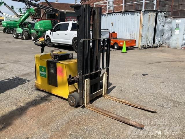 Hyster W30ZC Transpaleti autopropulsanti