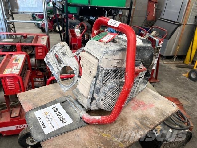  ICS 695XL Ferastrau pe benzina si ferastraie de curatare