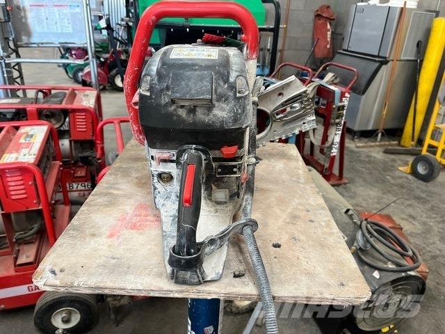  ICS 695XL Ferastrau pe benzina si ferastraie de curatare