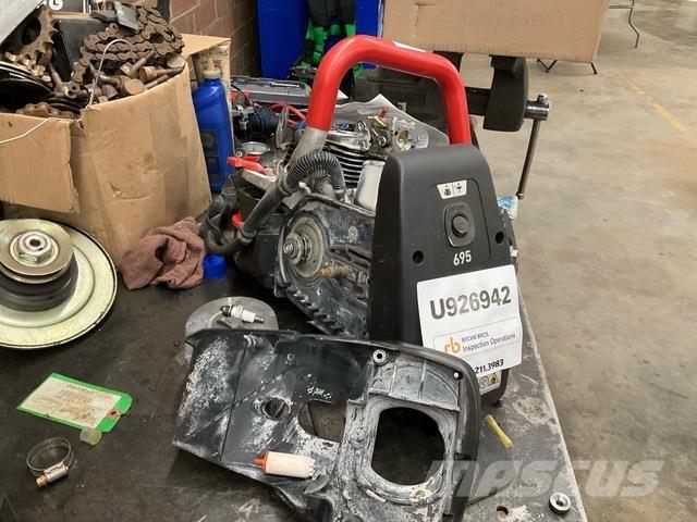  ICS 695XL Ferastrau pe benzina si ferastraie de curatare