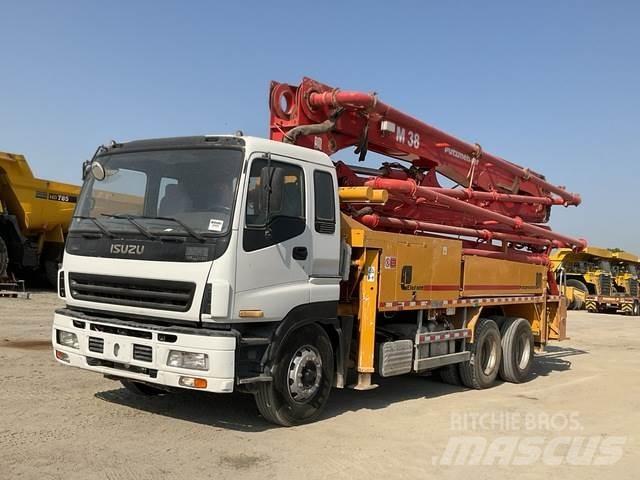 Isuzu  Pompa pentru beton