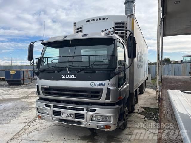 Isuzu 330 GIGA Utilaje construcții - Altele