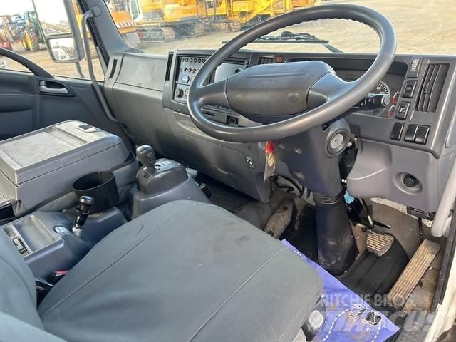 Isuzu FRR600 Platforme aeriene montate pe camion