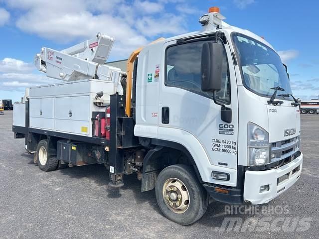 Isuzu FRR600 Platforme aeriene montate pe camion