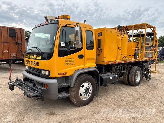 Isuzu FTR Municipal/vehicul cu uz general