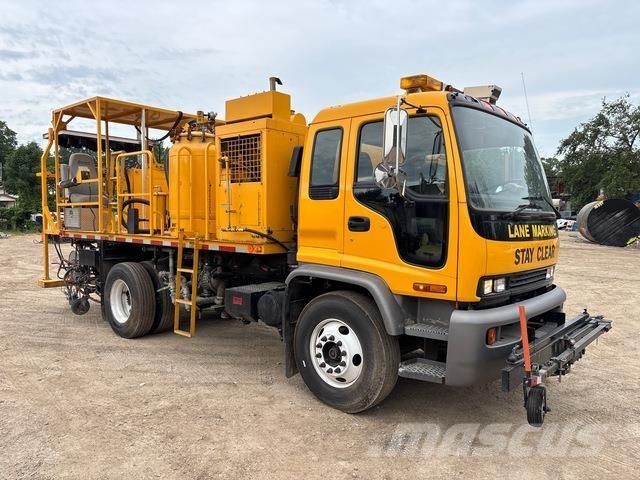 Isuzu FTR Municipal/vehicul cu uz general
