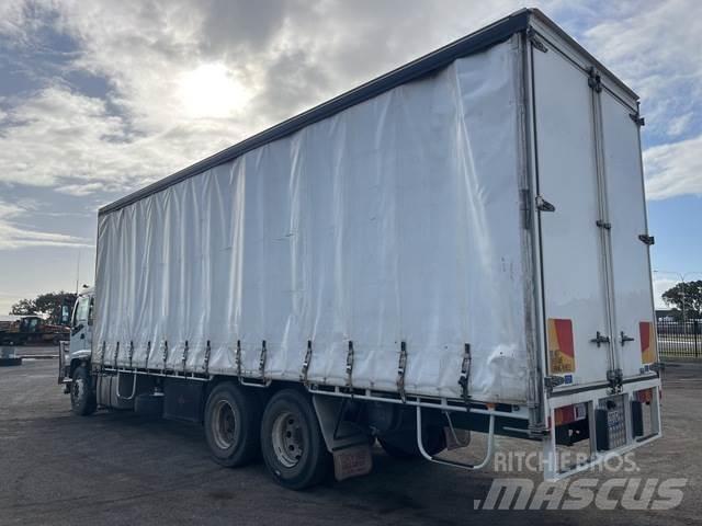 Isuzu FVM 1400 Camion cu prelata