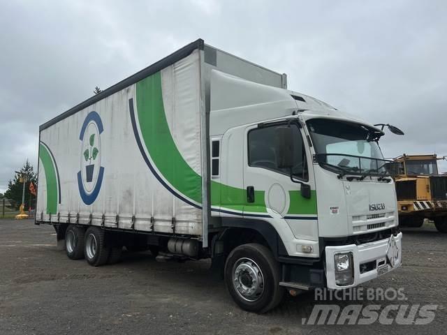 Isuzu FVR950M Camion cu prelata