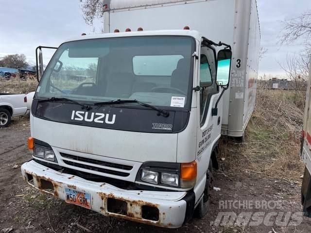 Isuzu NPR Autocamioane