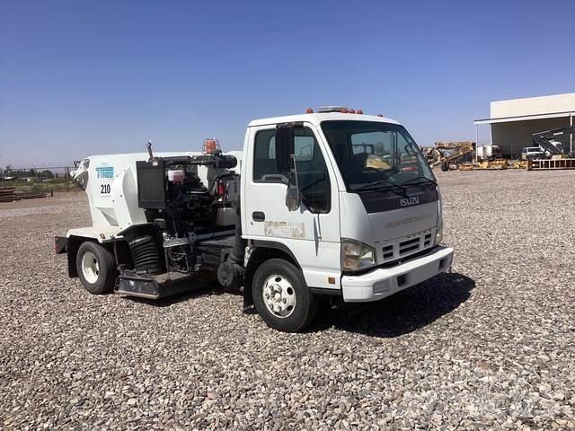 Isuzu NPR Maturatoare