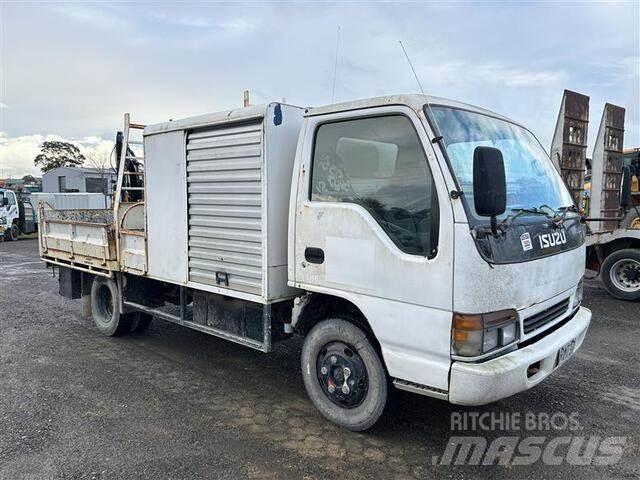 Isuzu NPR 350 Camioane platforma/prelata