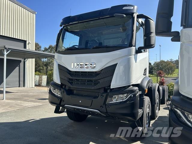 Iveco T Way Camion cabina sasiu