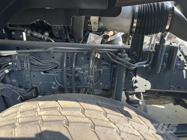 Iveco T Way Camion cabina sasiu