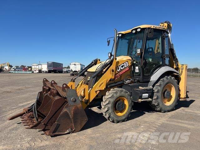 JCB 3CX Buldoexcavatoare