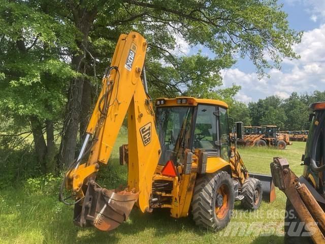 JCB 3CX15 Buldoexcavatoare