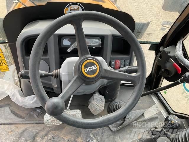JCB 3DX Buldoexcavatoare