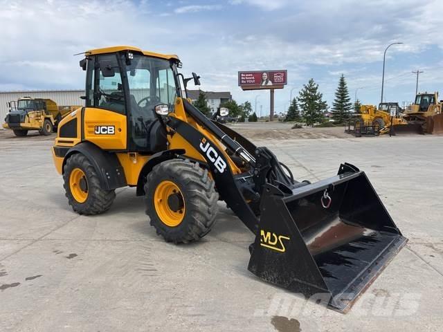 JCB 409 Incarcator pe pneuri