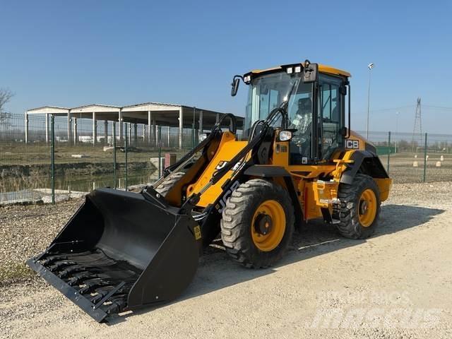 JCB 411 S5 HT Incarcator pe pneuri