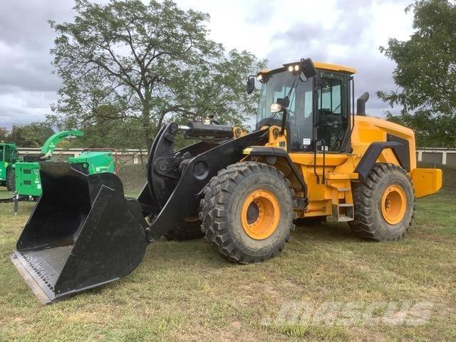 JCB 457 ZX T4F Incarcator pe pneuri