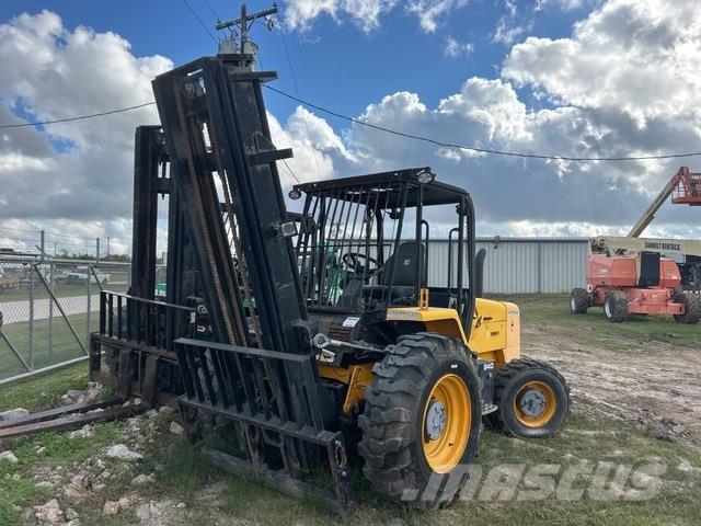 JCB 940-4 T4 Masini de teren dificil