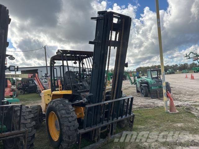 JCB 940-4 T4 Masini de teren dificil