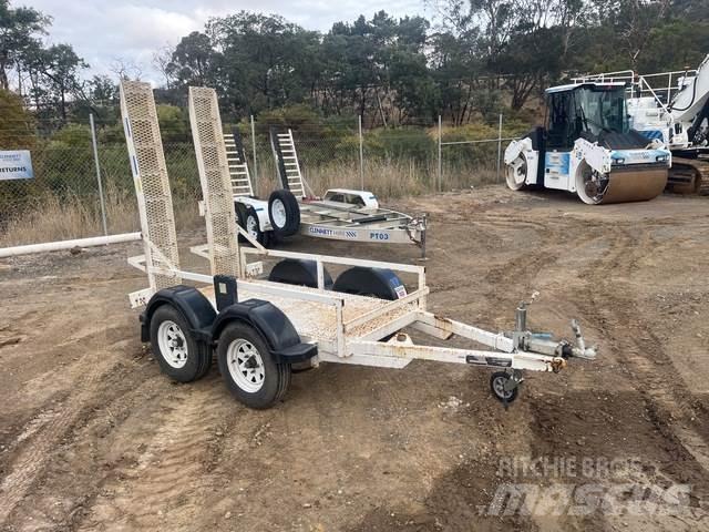 JLG  Remorci transport vehicule
