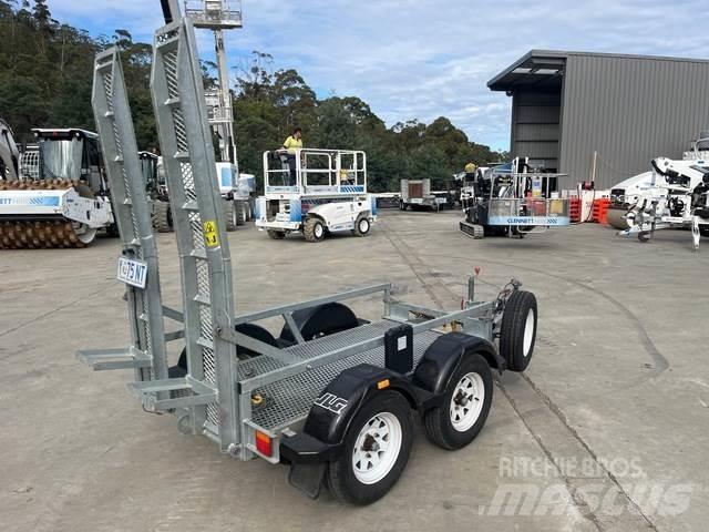 JLG  Remorci transport vehicule