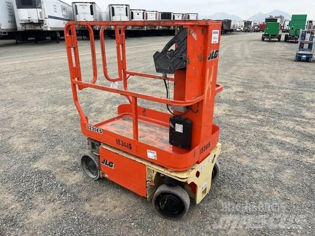 JLG 1230ES Ascensoare verticale catarg