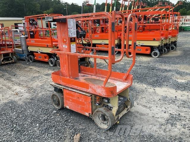 JLG 1230ES Ascensoare verticale catarg