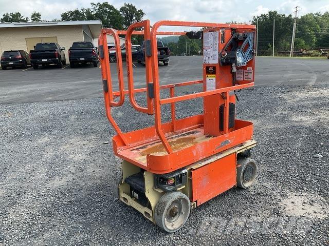 JLG 1230ES Ascensoare verticale catarg