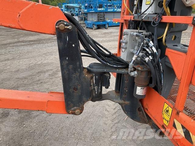 JLG 1350SJP Nacele cu brat articulat