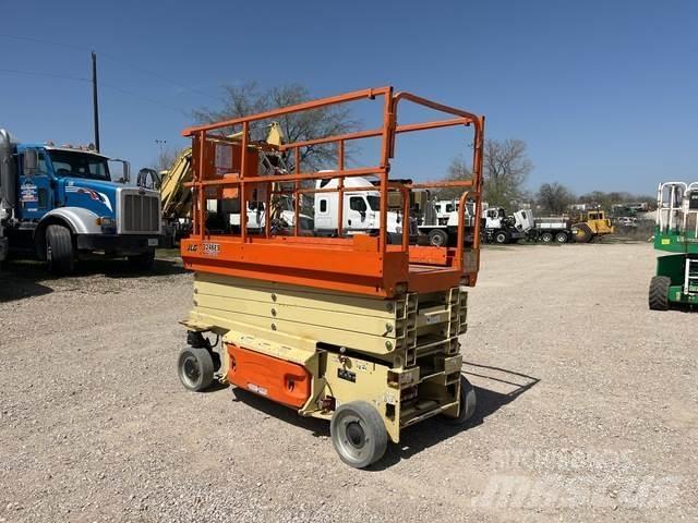 JLG 3246ES Platforme foarfeca