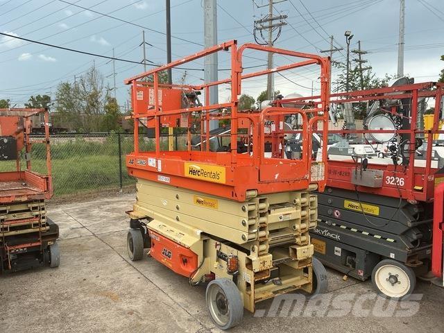 JLG 3246ES Platforme foarfeca