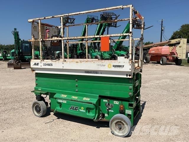 JLG 3246ES Platforme foarfeca